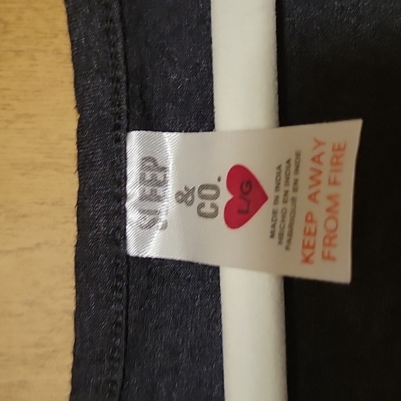 Sleep and co wake me when we get to Paris night gown size large - Picture 2 of 3